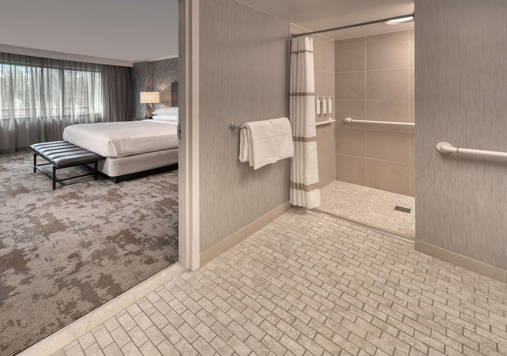 Embassy Suites by Hilton Bethesda Washington DC - photo 16