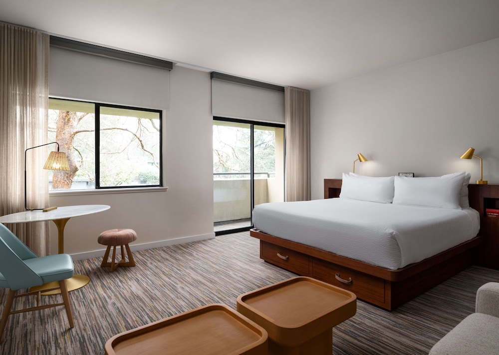 Flamingo Resort & Spa Santa Rosa Sonoma Tapestry by Hilton - photo 12