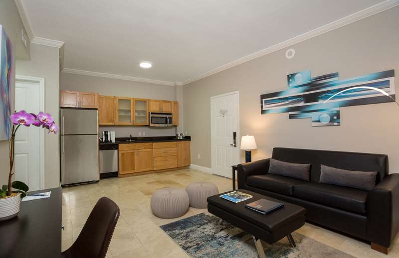 Nuvo Suites Hotel - photo 2