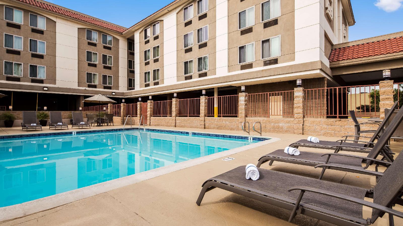 Best Western of Long Beach - photo 6