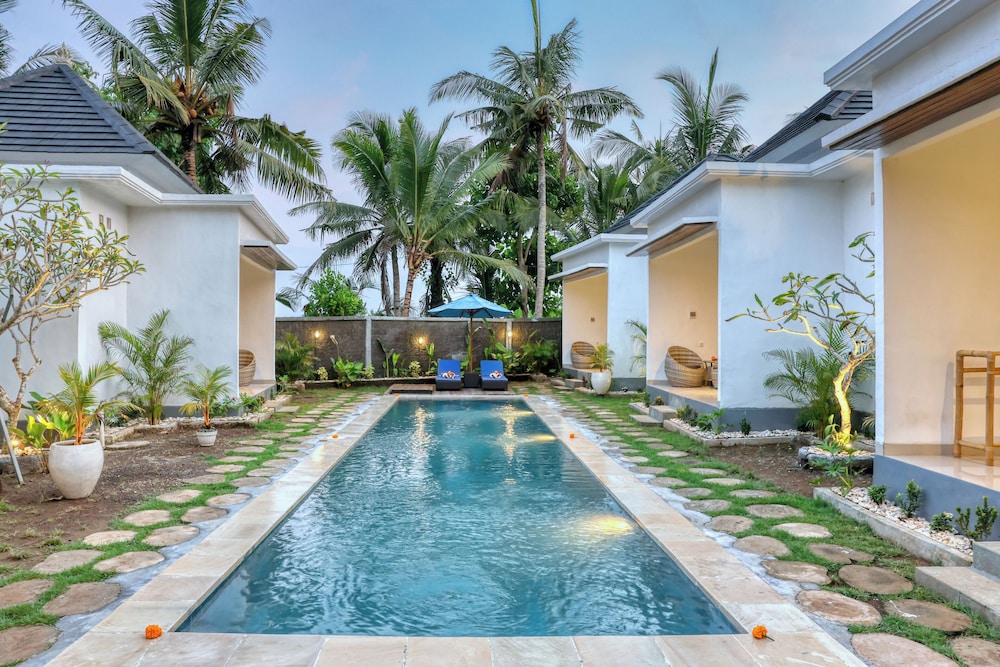 Kelingking Tatakan Villa — 4-Star Luxury Hotel in Bali, Indonesia