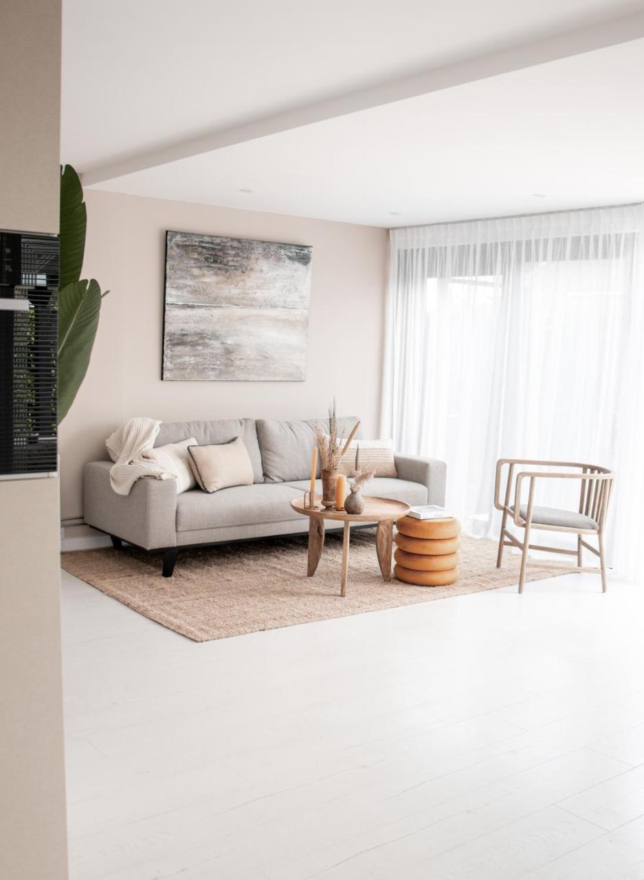 Luxe Vakantiehuis Nova Met Zwembad — Ouddorp