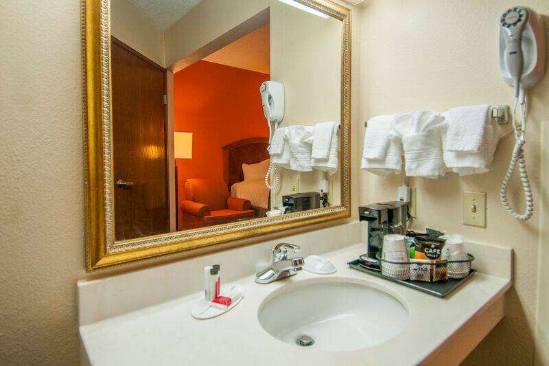 Baymont by Wyndham Hattiesburg - photo 27