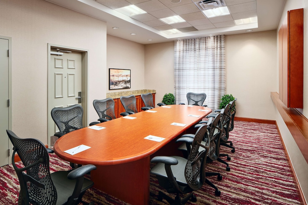 Hilton Garden Inn Schaumburg - photo 29
