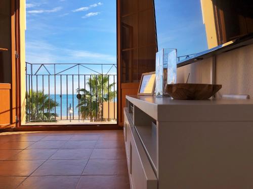 AR27 5 Amplio ático en primera línea del casco antiguo in Villajoyosa, Spain