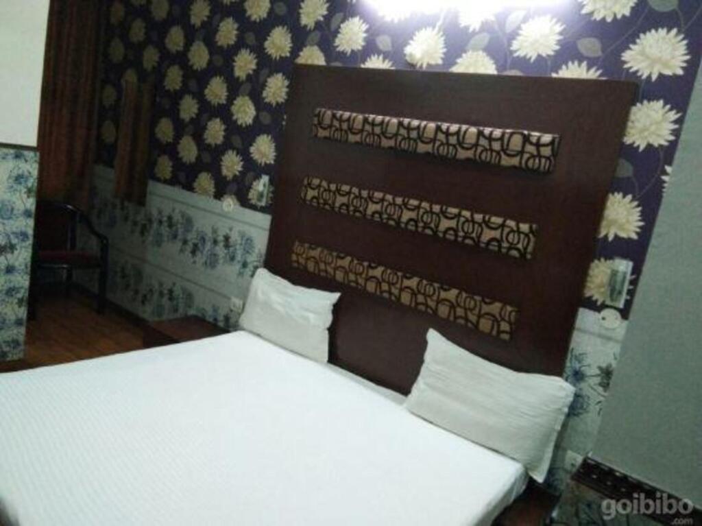 Hotel Sun Plaza in Narnaul, India