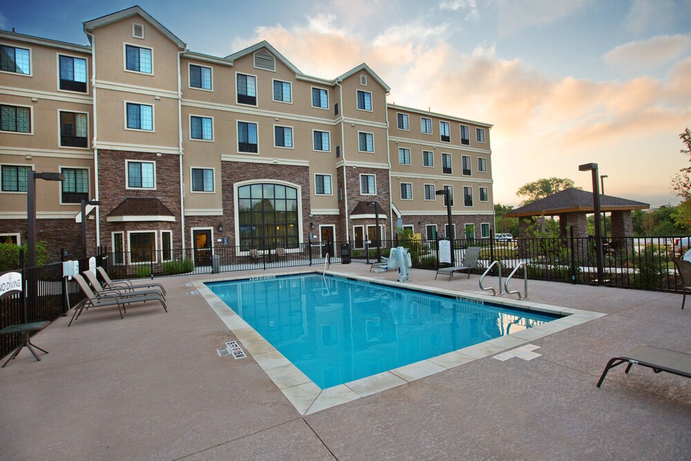 Staybridge Suites Austin South Interstate Hwy 35 by IHG - photo 26