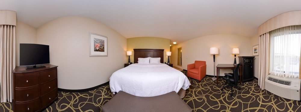 Hampton Inn Omaha Midtown Aksarben Area - photo 10
