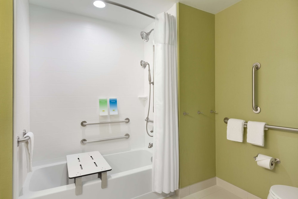 Home2 Suites by Hilton El Paso Airport TX - photo 25