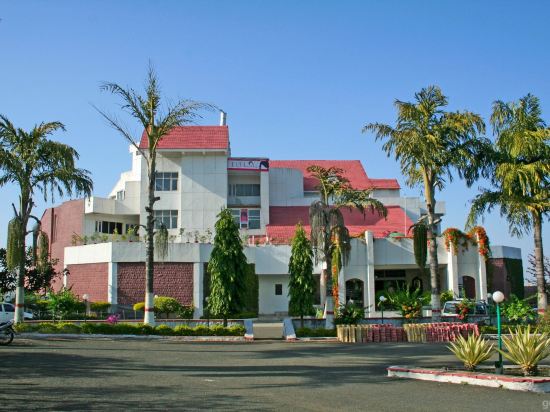 Hotel Lake View Ashok — Bhopal — photo 3