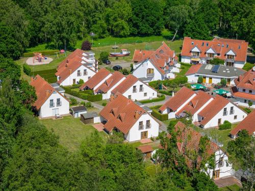 Ferienpark Freesenbruch Reihenhaus 8 Zum Meer — Zingst
