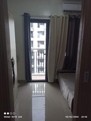 Shore 2 Residence Tower 3 — 4-Star Luxury Hotel in Manila, Philippines