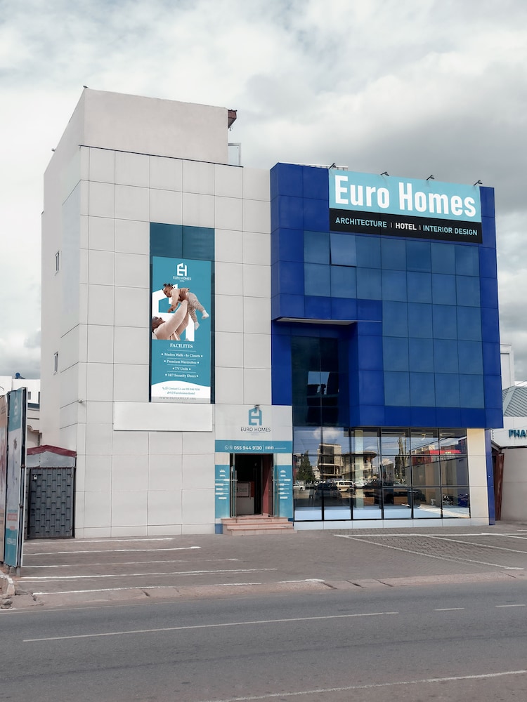 Euro Homes Hotel in Accra, Ghana
