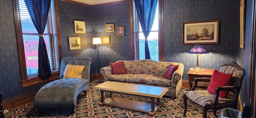 The Stampmill Victorian Suites - photo 5