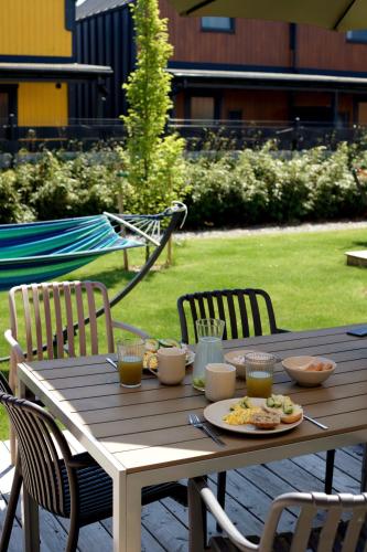 Domki Płyniewoda całoroczne domy PREMIUM basen klimatyzacja kominek in Dziwnow, Poland