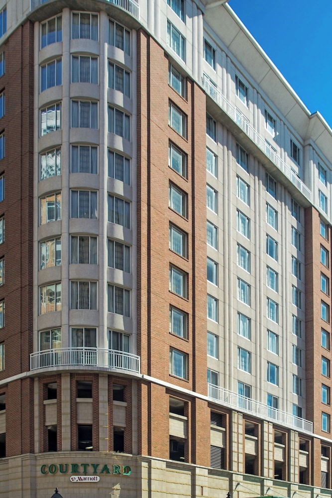 Courtyard by Marriott Baltimore Downtown Inner Harbor - photo 24