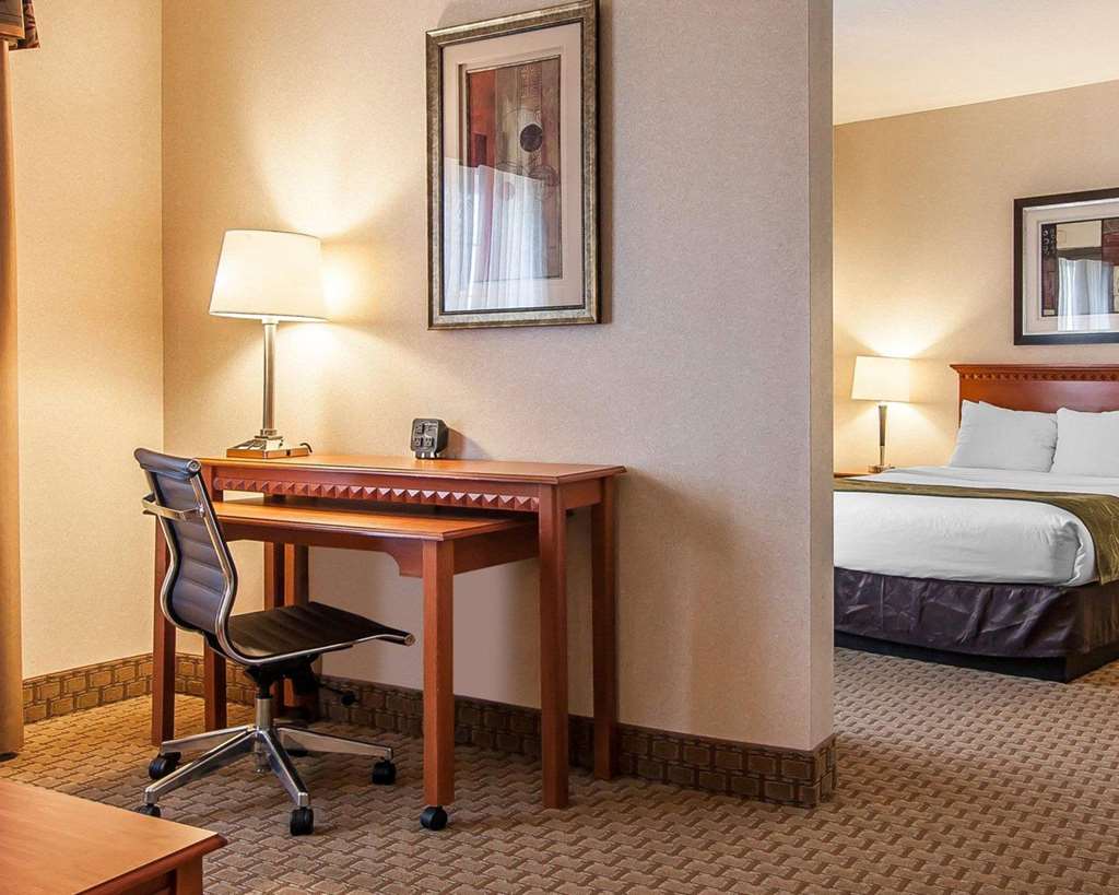 Comfort Suites Redmond Airport - photo 43