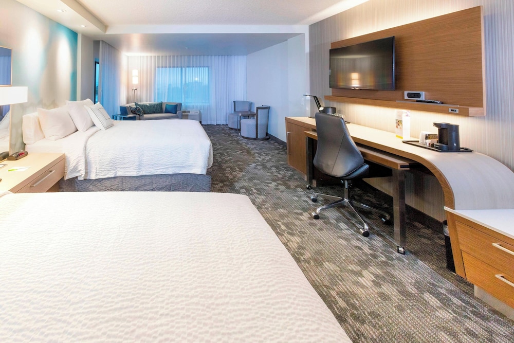 Courtyard by Marriott St. Augustine Beach - photo 16