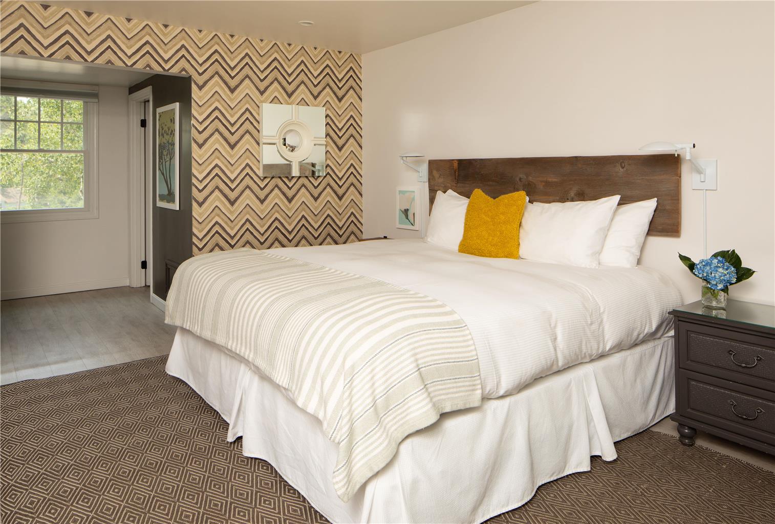 The Lodge at the Cove - photo 34