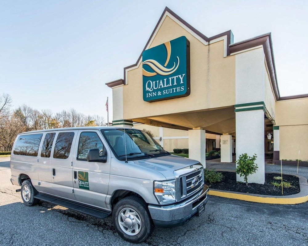 Quality Inn & Suites Erie near Casino - photo 52