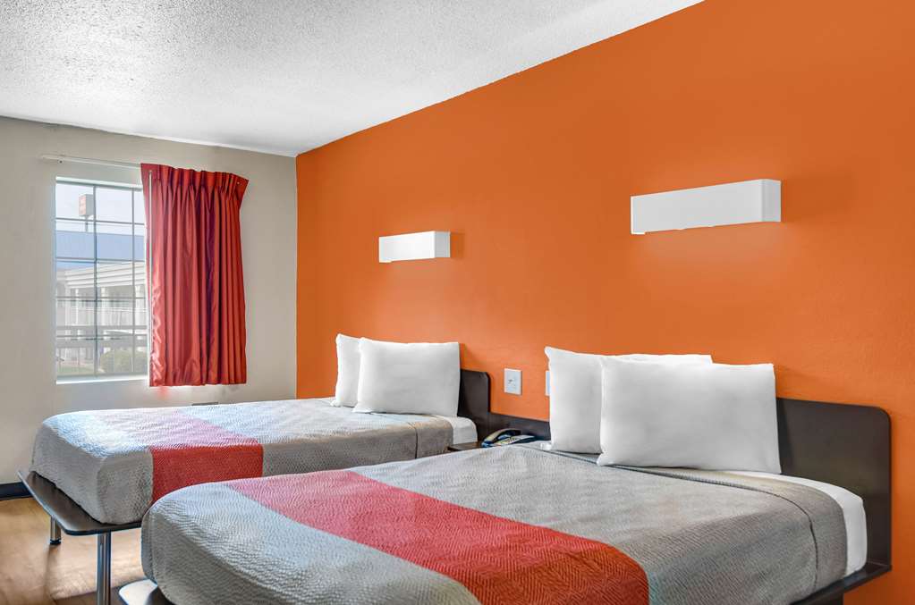 Motel 6 Calhoun GA - photo 17