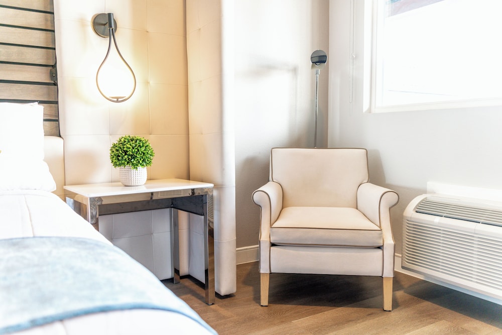 Aspire Inn Studios & Spas - photo 18