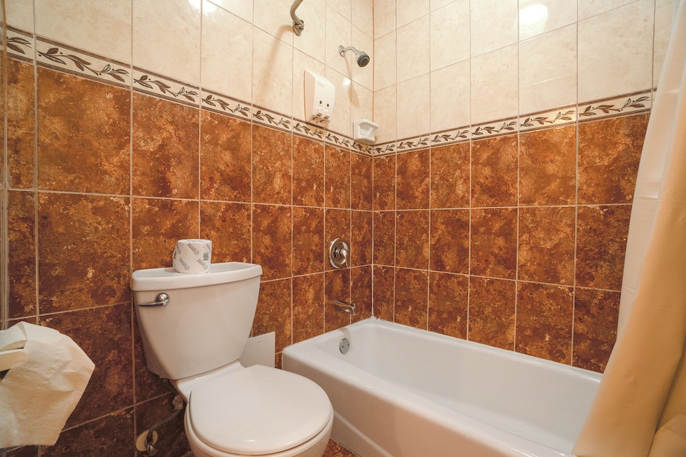 Vali Ho Motel By OYO Weslaco Mercedes - photo 50