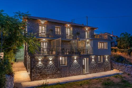 Arca Deorum Vitina in Unknown City, Greece