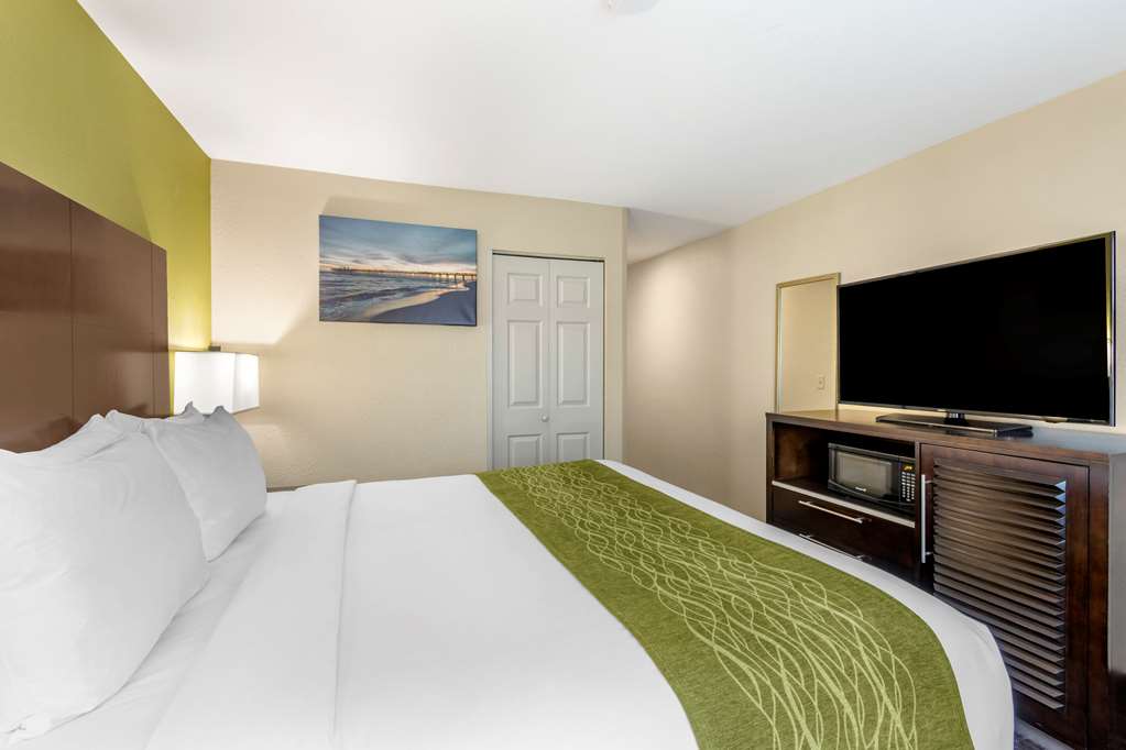 Comfort Inn San Diego Old Town - photo 24
