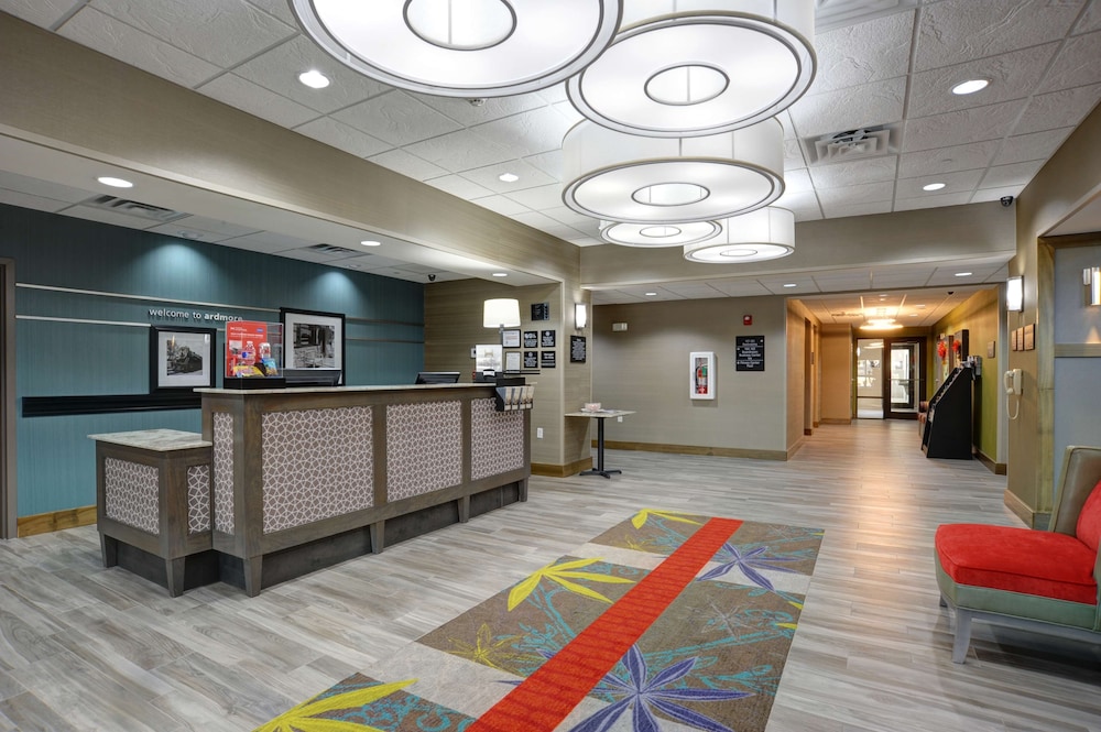 Hampton Inn & Suites Ardmore - photo 3