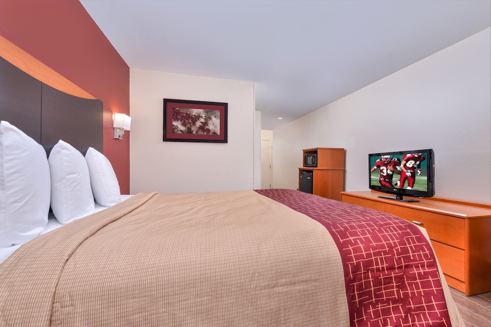 Red Roof Inn & Suites Danville IL - photo 8