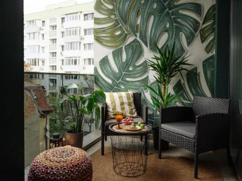 Central 14 Apartment New Building & Parking — 4-Star Luxury Hotel in Bucharest, Romania