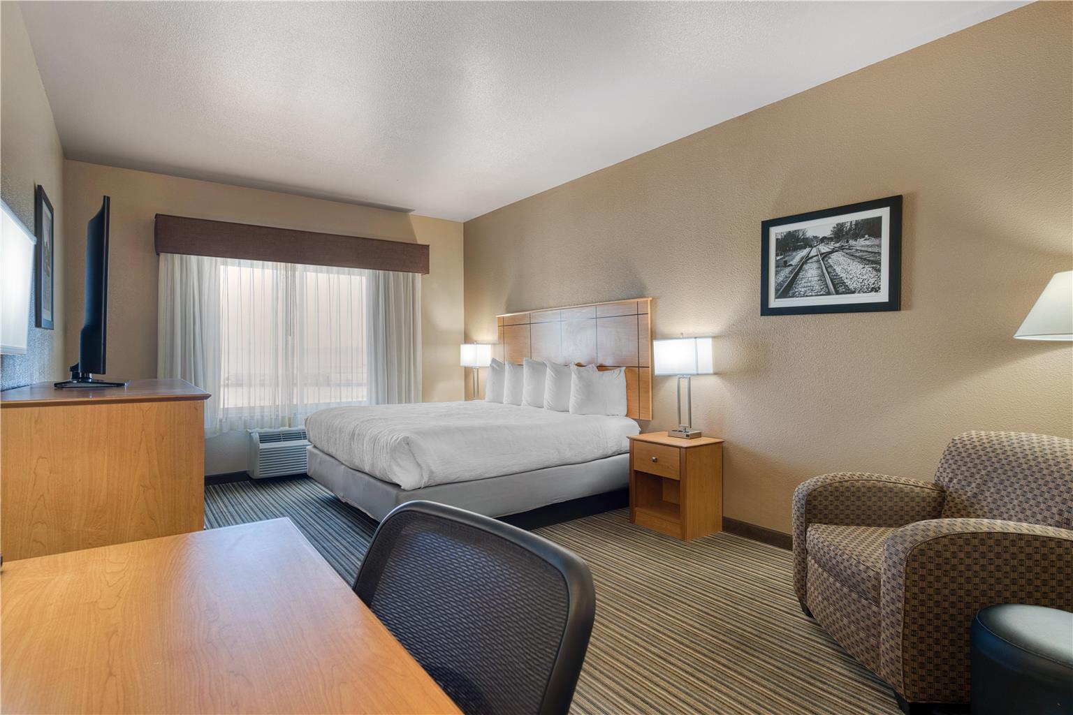 Best Western Shelby Inn & Suites - photo 23