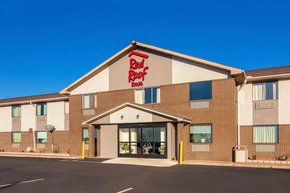 Red Roof Inn Greensburg - photo 30