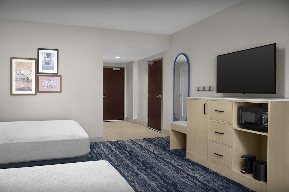 Hampton Inn & Suites Ocean City Bayfront Convention Center - photo 14