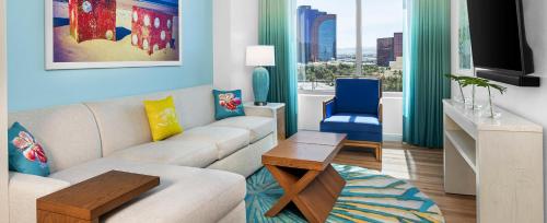Wyndham Margaritaville Desert Blue 1BR Apartment with Resort Access