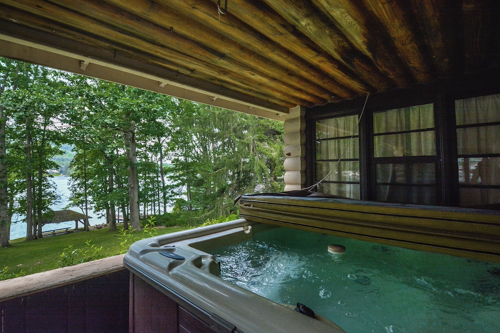 Simpson's Sanctuary - photo 3