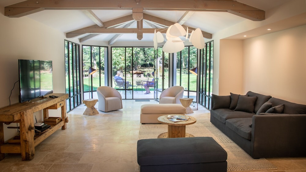 Domaine du Buc Les Gites de Prestige — hotel in Marssac-Sur-Tarn