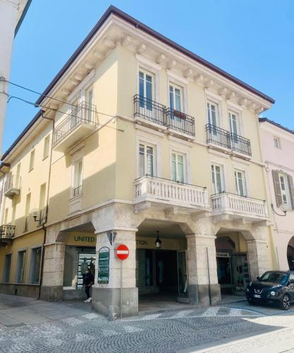 Roma 141 — 4-Star Luxury Hotel in Fossano, Italy