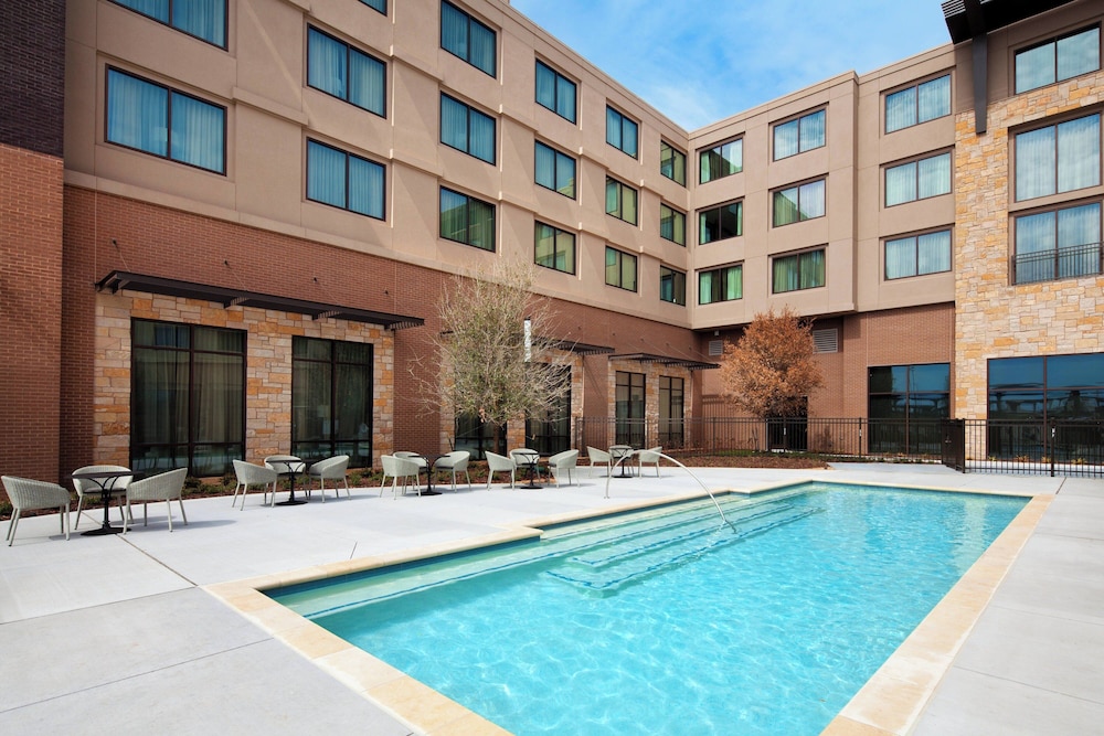Sheraton McKinney Hotel - photo 17