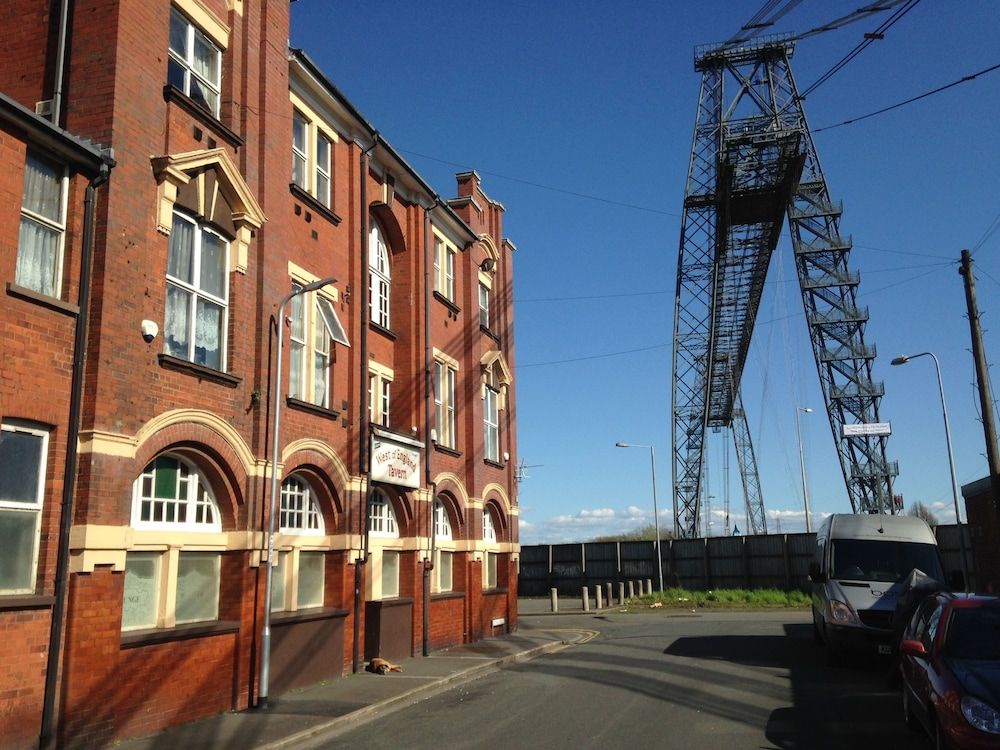 The West Of England Tavern — hotel in Newport