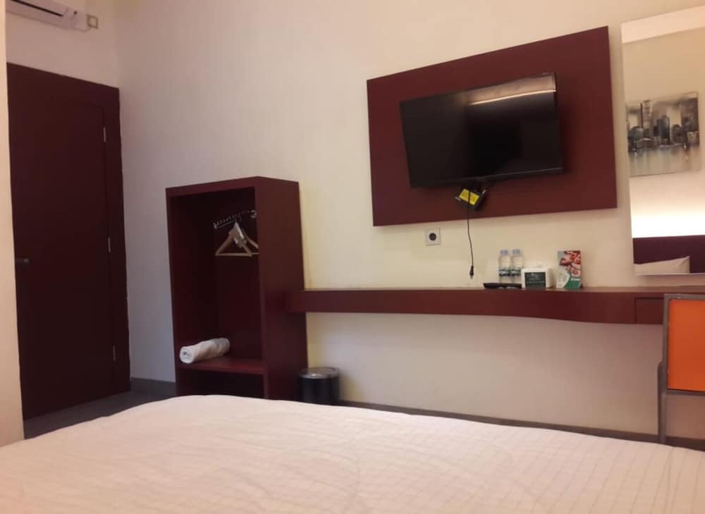 Marcell Hotel — Medan — photo 4