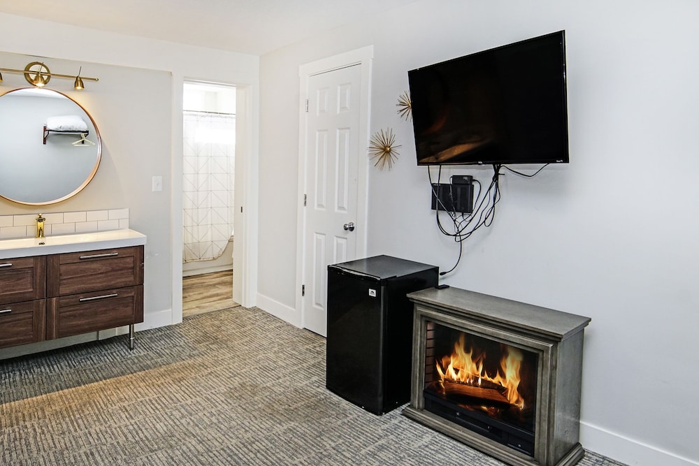 Coastal Suites Resort - photo 28