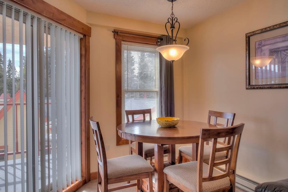 Wedgewood Lodge - photo 18