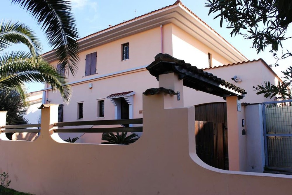 La Rosa Dei Venti Resort B&B — hotel in Sant'antioco