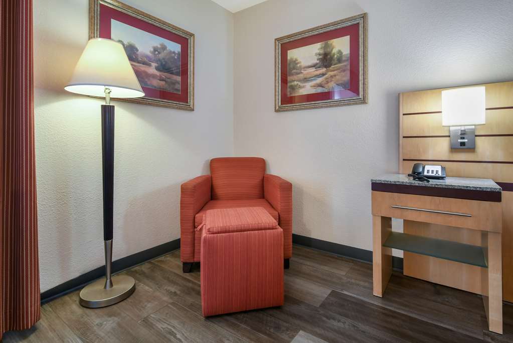 SureStay Plus Hotel by Best Western Tarboro - photo 10