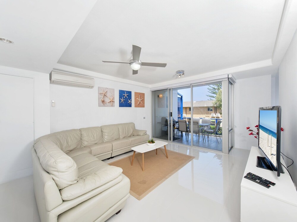 Cirrus 2 44 Marine Drive — hotel in Fingal Bay
