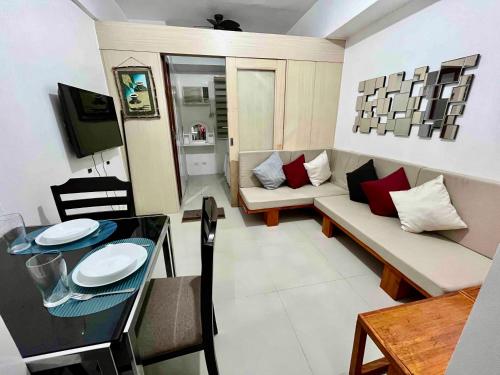 1Br Jazz Bel Air Makati Poolview Trident — 4-Star Luxury Hotel in Manila, Philippines