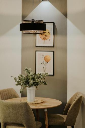 Skyline Luxury Suites