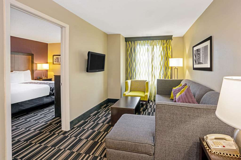 La Quinta Inn Suites Houston North Spring - photo 32